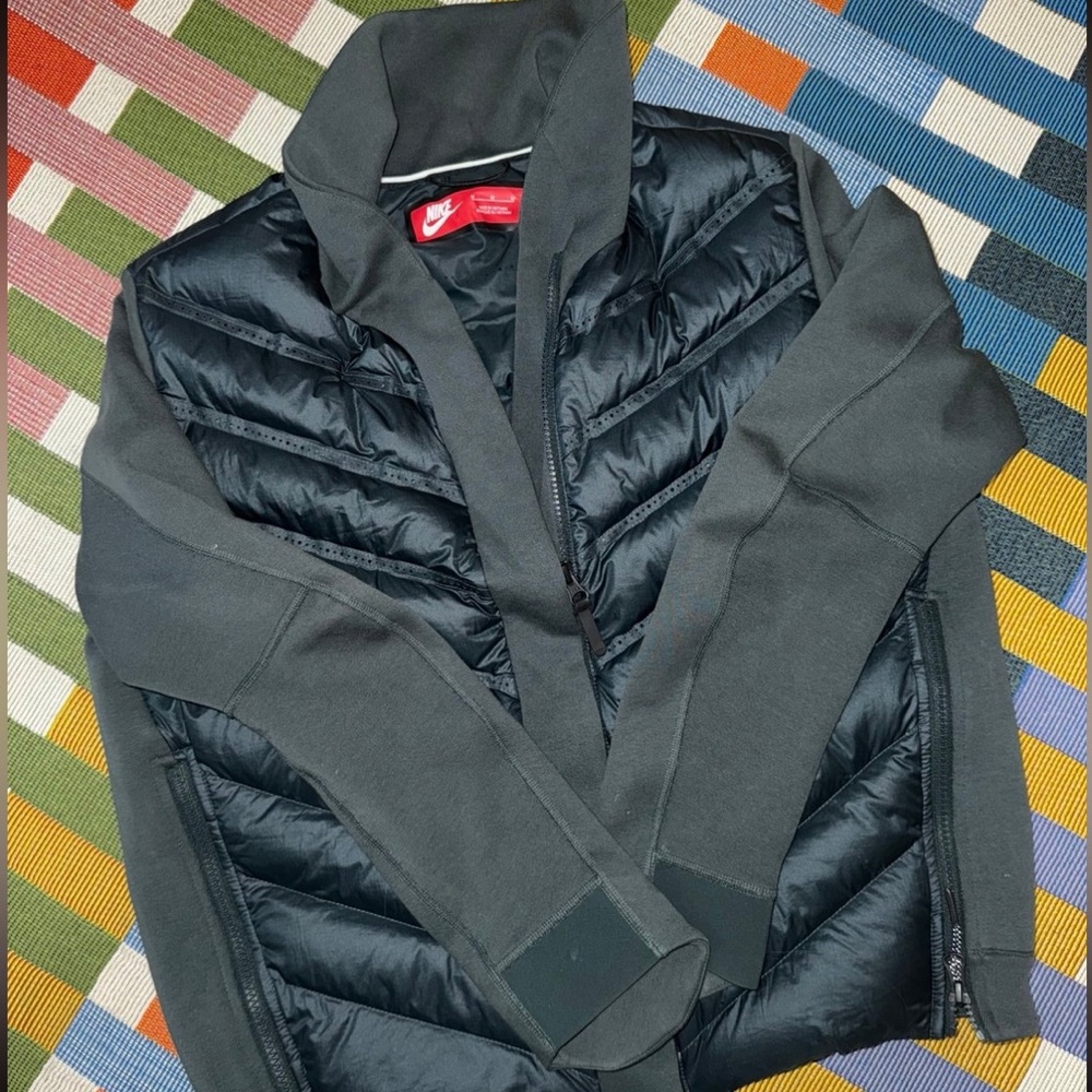 Nike Tech Fleece Jacket Women’s